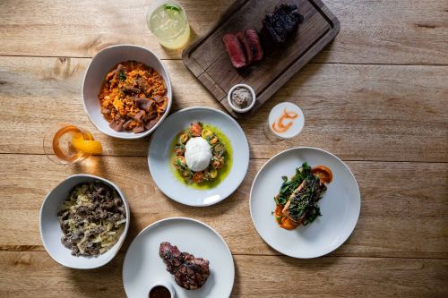 Dining from Peak Retreat Jackson Hole Lodging